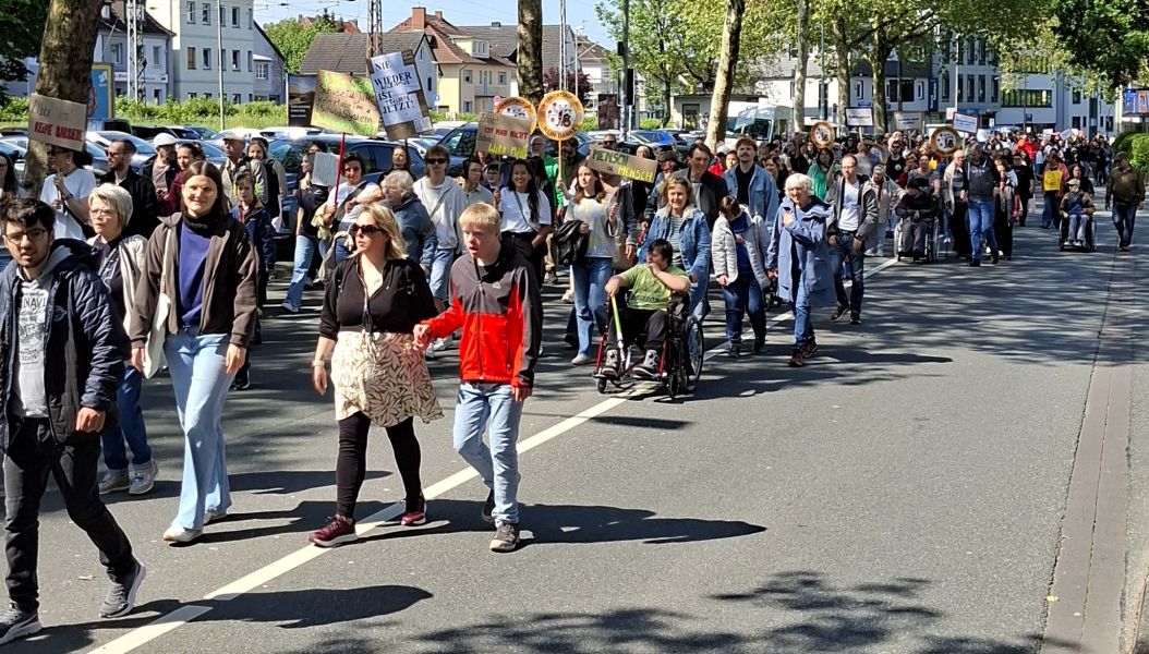 Bild von Demo-Zug in Paderborn